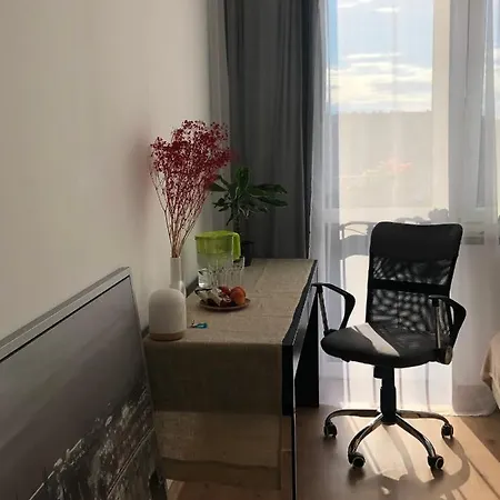 M&b Pokoj Przy Rondzie Daszynskiego *