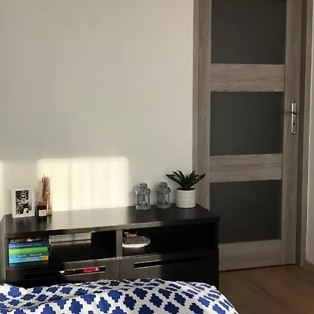 M&b Pokoj Przy Rondzie Daszynskiego Apartment *
